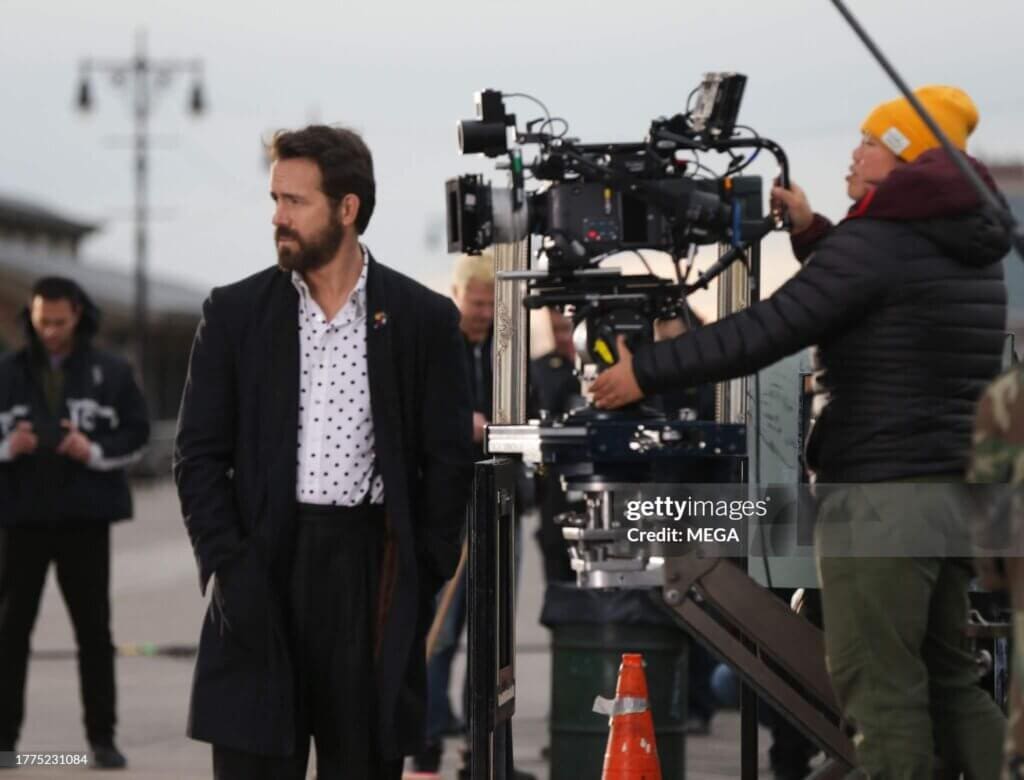 Celebrity Sightings In New York - November 10, 2023NEW YORK, NY - NOVEMBER 10: Ryan Reynolds is seen on a film set on November 10, 2023 in New York, New York. (Photo by MEGA/GC Images)