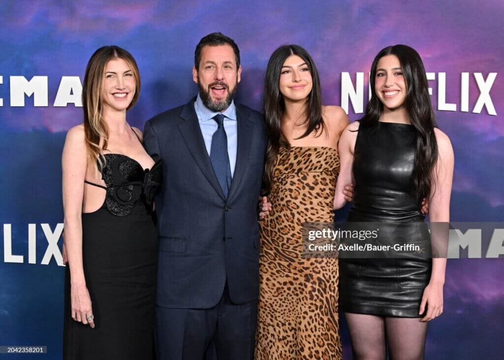 Photocall For Netflix's "Spaceman"LOS ANGELES, CALIFORNIA - FEBRUARY 26: (L-R) Jackie Sandler, Adam Sandler, Sunny Sandler and Sadie Sandler attend the Photocall for Netflix's "Spaceman" at The Egyptian Theatre Hollywood on February 26, 2024 in Los Angeles, California. (Photo by Axelle/Bauer-Griffin/FilmMagic)