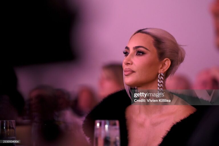 Homeboy Industries' 2024 Lo Maximo Awards And Fundraising Gala LOS ANGELES, CALIFORNIA - APRIL 27: Kim Kardashian attends Homeboy Industries' 2024 Lo Maximo Awards And Fundraising Gala at JW Marriott LA Live on April 27, 2024 in Los Angeles, California. (Photo by Vivien Killilea/Getty Images for Homeboy Industries)