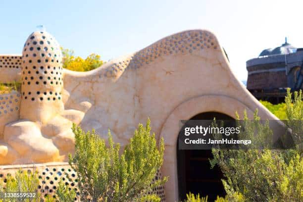 Earthships