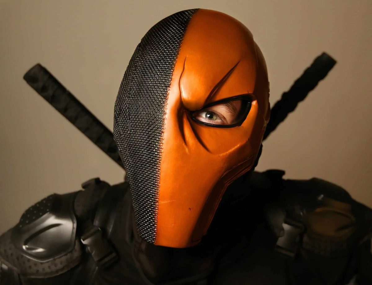 Batman villains Bane and Deathstroke