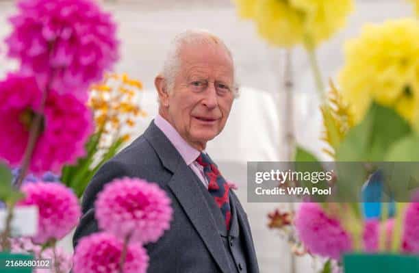 Alt Text: Royal Visit To The Aberdeen Flower Show