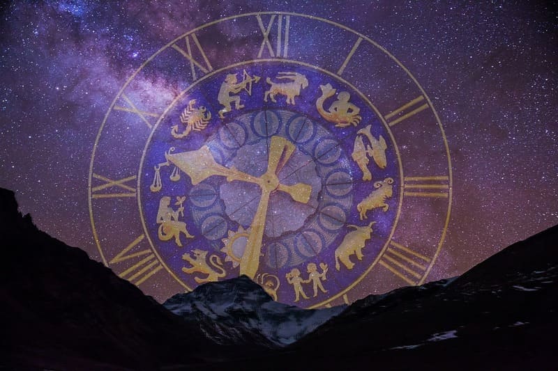 Libra horoscope, courtesy of https://pixabay.com/photos/starry-sky-star-sign-clock-2533009/