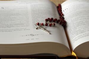 Bible and Rosary The Virtue Driven Life