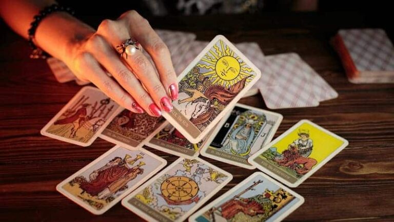 Tarot