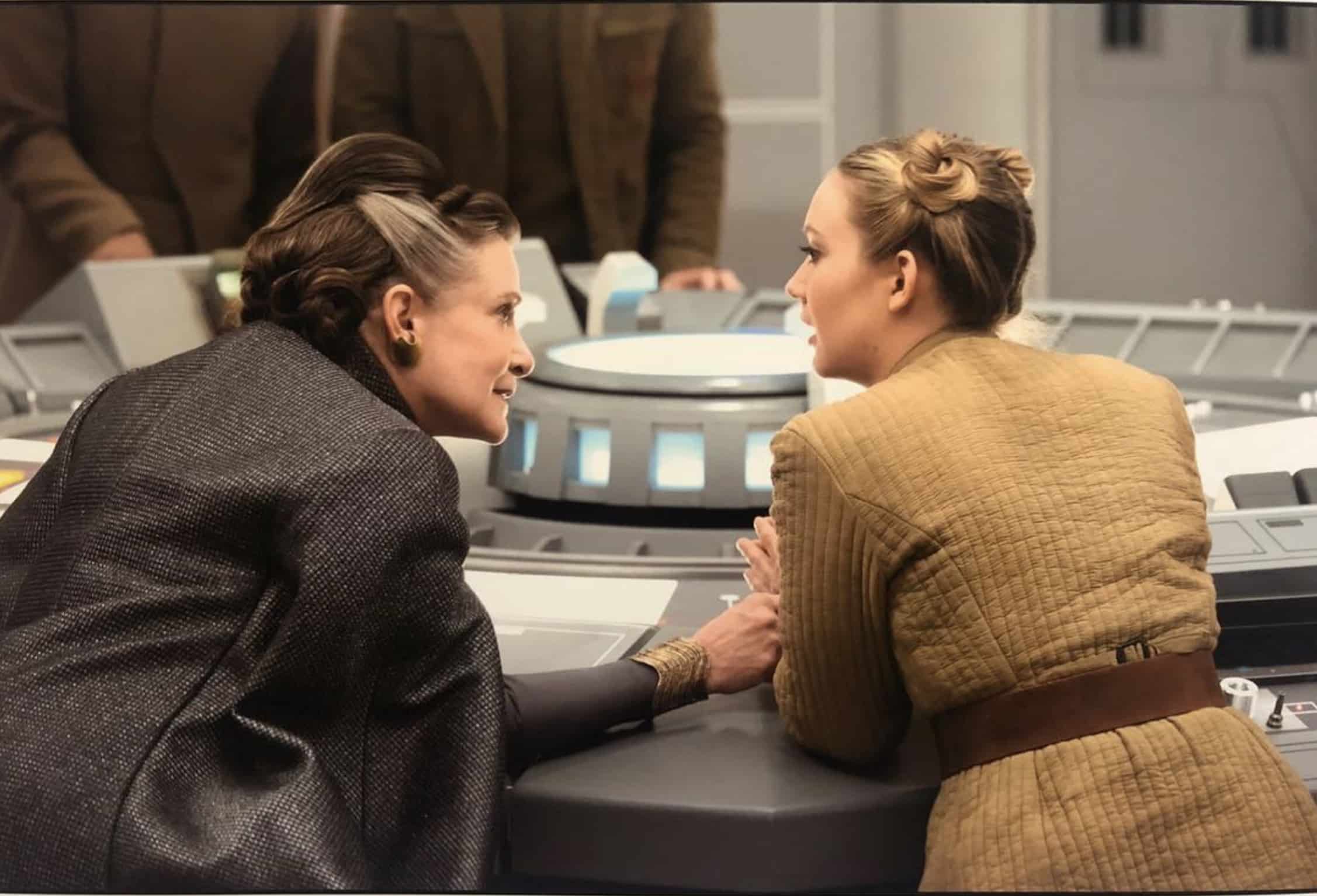 celebrity nepo babies including Billie lourd courtesy of Billie Lourd instagram @praisethelourd