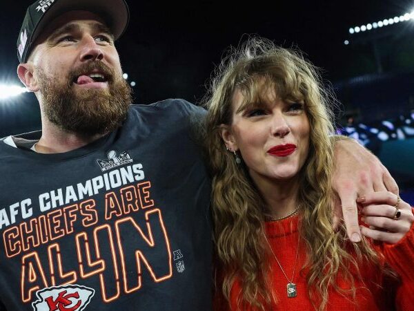 Taylor Swift Travis Kelce