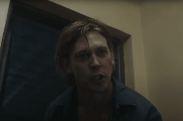 Austin Butler in Caught Stealing