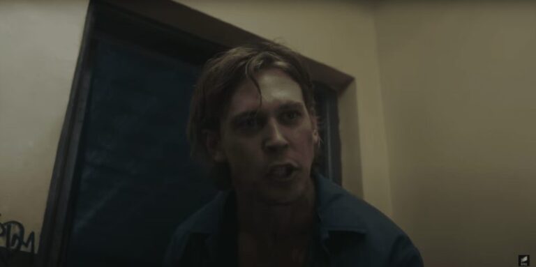 Austin Butler in Caught Stealing