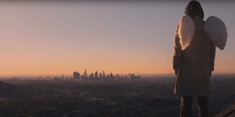 Keanu Reeves in Good Fortune