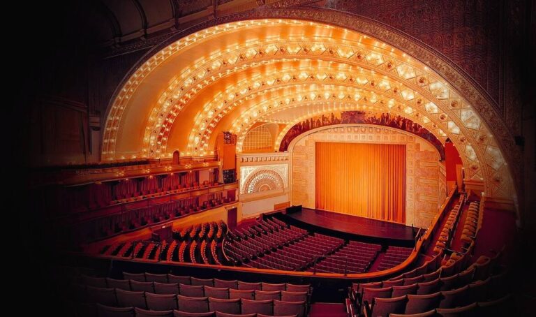 Broadway Musical Showtunes