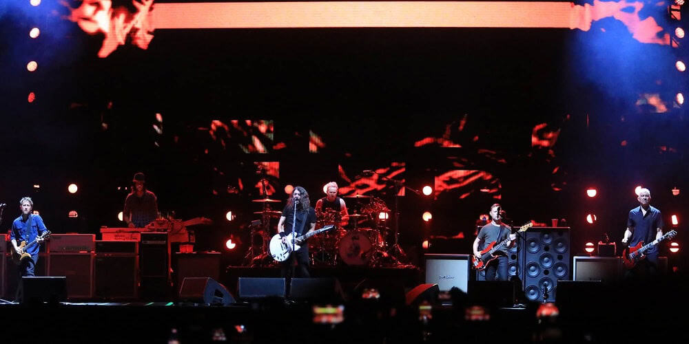 Foo Fighters kick out drummer Josh Freese