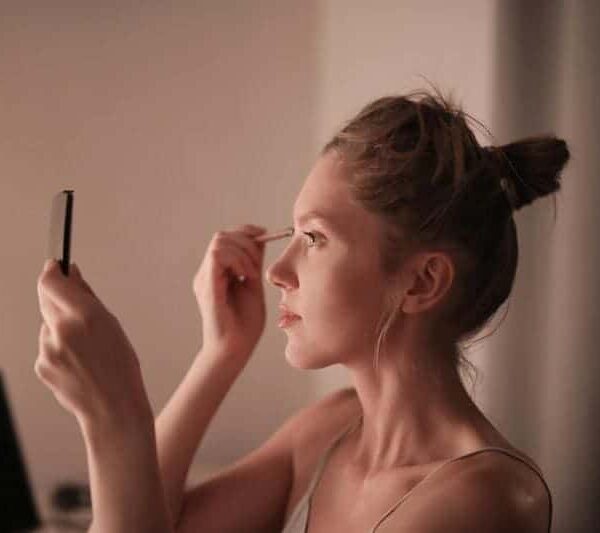 low-maintenance summer beauty