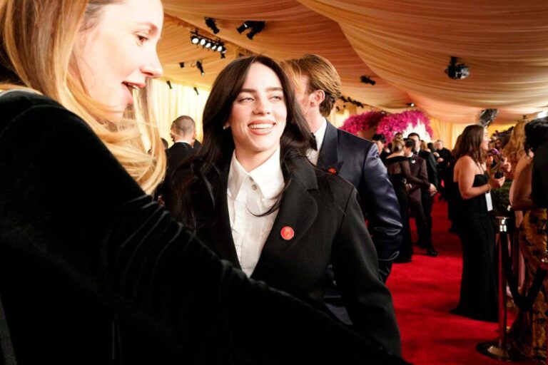 Billie Eilish and Nat Wolff are dating