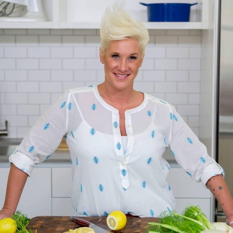 Chef Anne Burrell.