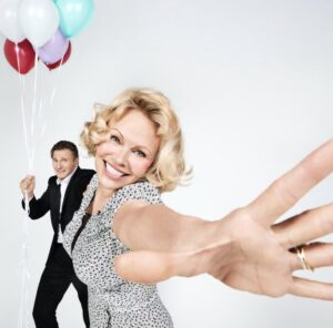 Liam Neeson, Pamela Anderson