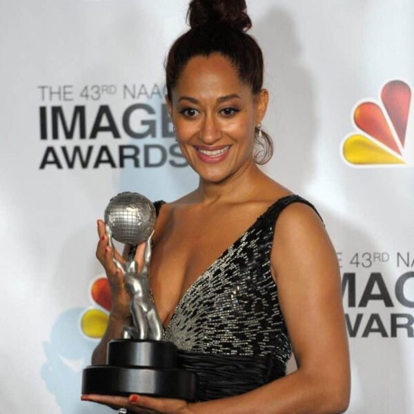 Tracee Ellis Ross Shows Off Bikini Body in Stunning Photos at 52