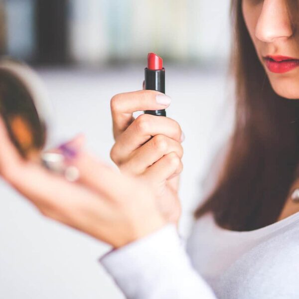 lipstick, lipgloss, lip gloss, lips, red, woman, young, girl, lady, female, makeup, make-up, closeup, brown hair, hair, brown, little mirror, mirror, beauty, lipstick, lipstick, lipstick, lipstick, makeup, makeup, makeup, makeup, makeup, mirror, mirror