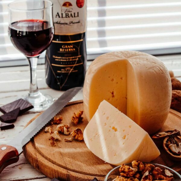 wine and cheese pairing