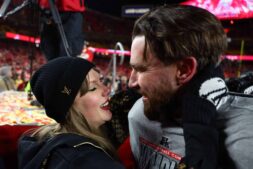 Taylor Swift, Travis Kelce