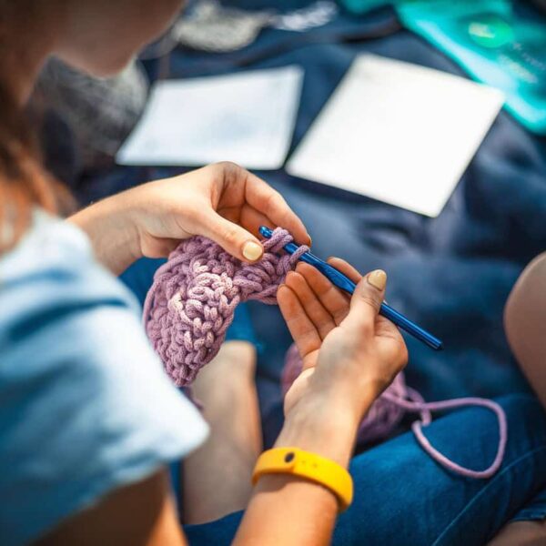 knitting, needlework, thread, hobby, craft, fashion, girl, style, beauty, knitting, knitting, knitting, knitting, knitting, hobby, craft, craft, hobbies, healthier brains