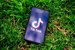 tiktok, social media, app, tik tok, smartphone, iphone, mobile, internet, technology, digital, communication, apple, social, multimedia, screen, phone, youth, application, tiktok, tiktok, tiktok, tiktok, tiktok, tik tok, tik tok, tik tok, tik tok viral