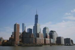 Lower Manhattan skyline with One World Trade Center, a backdrop often featured during NYFW September 2025 coverage in New York City.