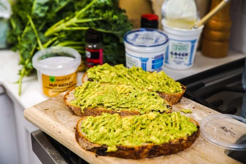 Delicious homemade avocado toast can make a great energy-boosting snack.