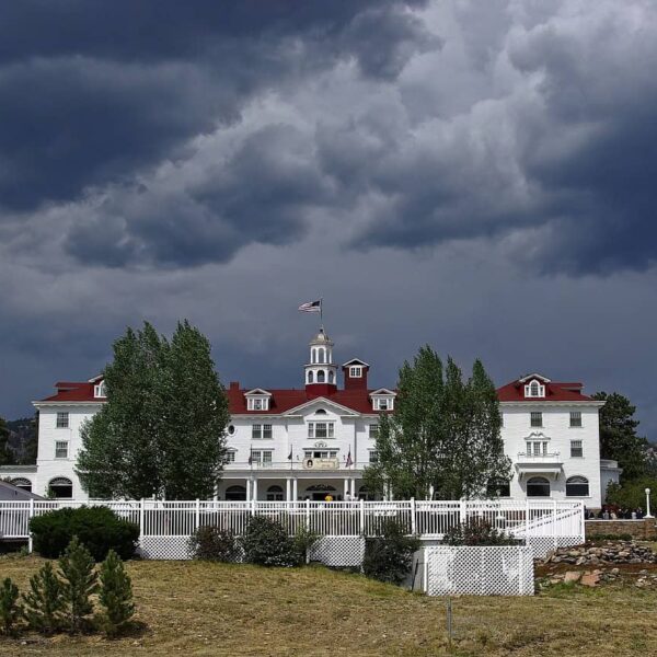 estes park's stanley hotel, mountain, hotel, dark, sky, clouds, weather, stanley, estes, park, colorado, mountains, nature, landscape, summer, travel, building, trees, historic, blue park, blue hotel, stanley, stanley, stanley, stanley, stanley, colorado, colorado, colorado, horror movie locations, halloween