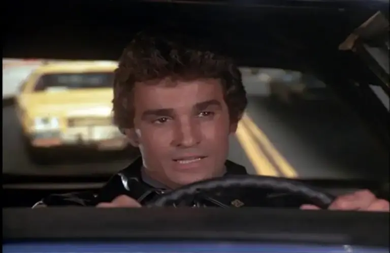 Screenshot of Michael Delano in McCloud (1970)