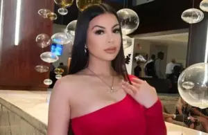 Maria De La Rosa, DELAROSA