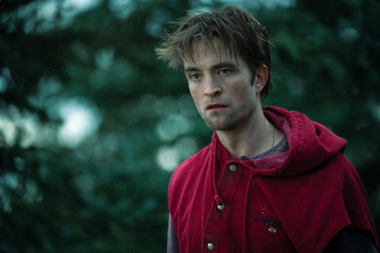 Robert Pattinson in Die My Love (2025)