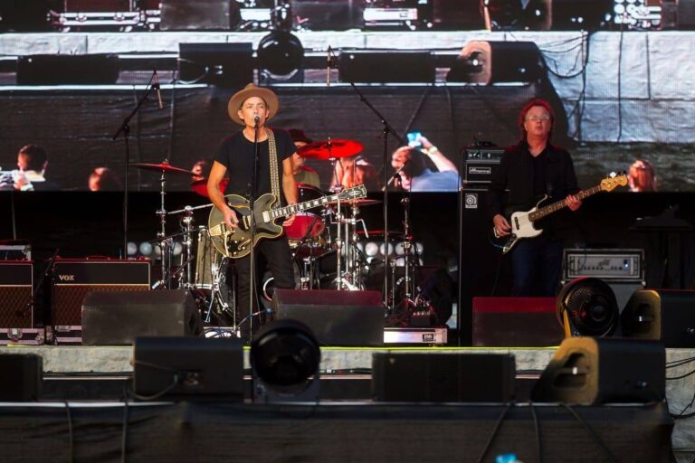 Today's epic earworm comes from Jacob Dylan's band The Wallflowers.