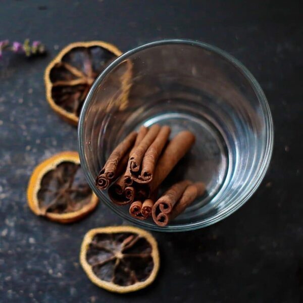 Create home scents for fall with natural ingredients from your kitchen.