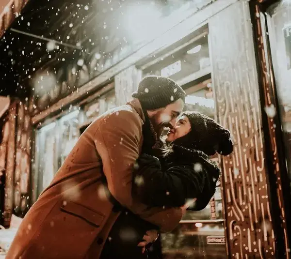 Romance tips for the busy holiday season