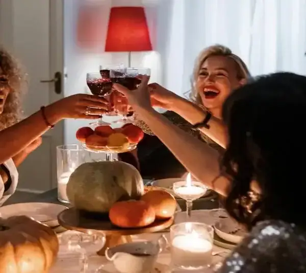 Thanksgiving, Friendsgiving playlist, music