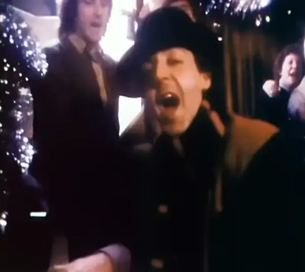 Paul McCartney - Wonderful Christmastime