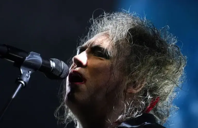 Frontman for the Cure, Robert Smith.