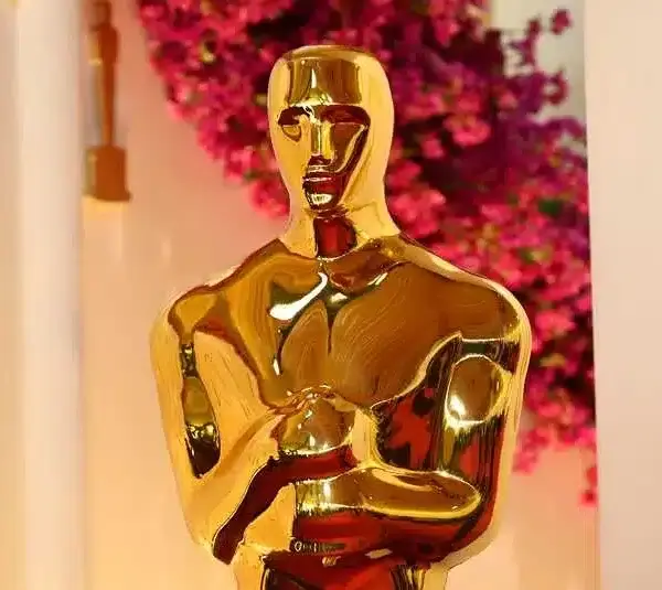 Awards Season 2025-2026 Mar 9, 2024; Los Angeles, CA, USA; A large Oscars statue is seen on the red carpet as preparations continue for the 96th Oscars at the Dolby Theatre at Ovation Hollywood in Los Angeles. Mandatory Credit: David Baratz-USA TODAY