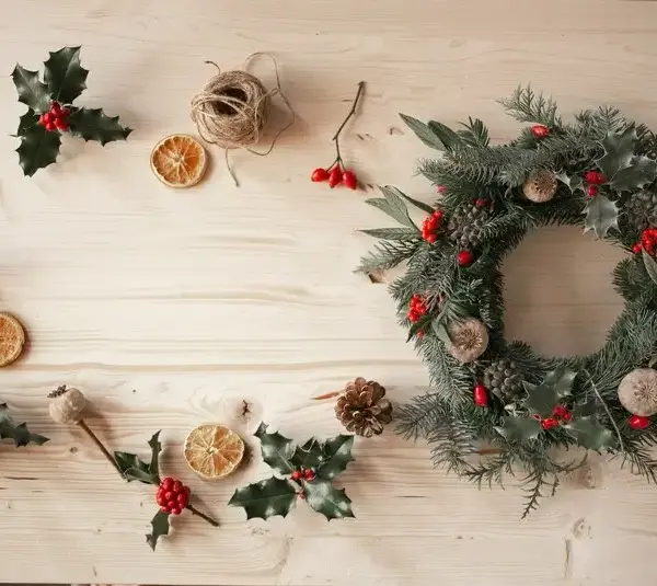 Christmas wreath, holiday wreath, holiday decorations
