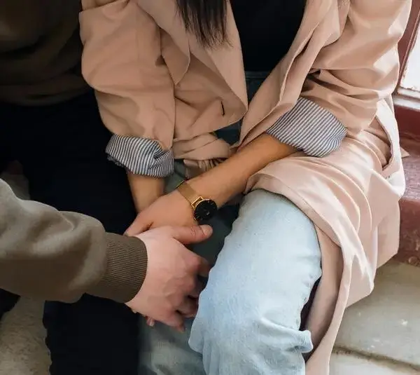 giving support for your partner with the seasonal blues