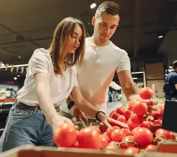 How to Meal Plan for the Holidays Without Blowing Your Grocery Budget