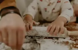 affordable holiday traditions