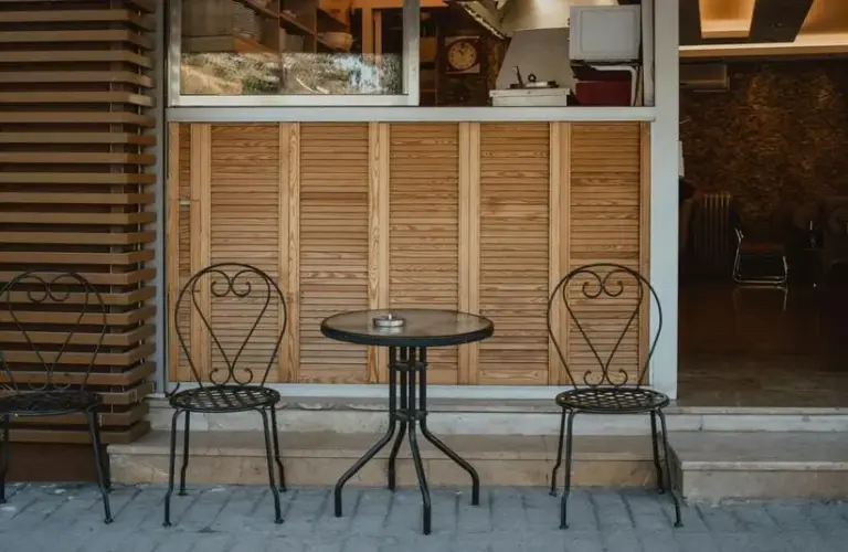 A coffee shop is a neutral location to meet up with estranged family.