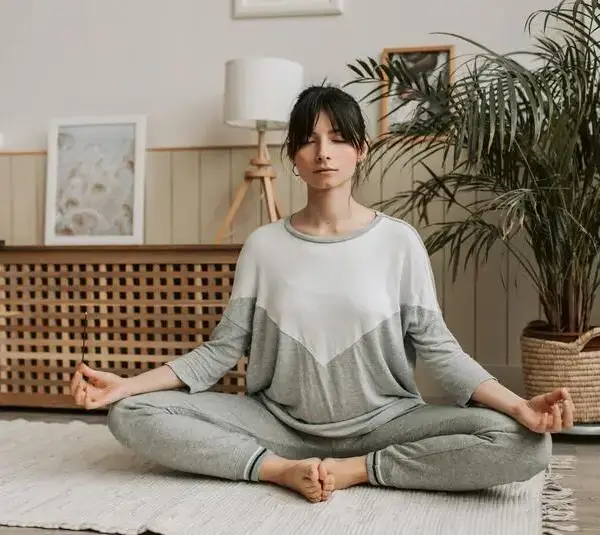 Mindful breathing techniques to help with holiday stress