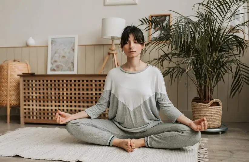 Mindful breathing techniques to help with holiday stress
