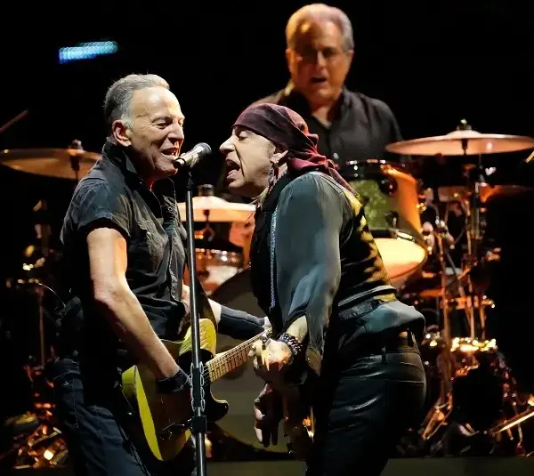 Bruce Stpringsteen and his band onstage at MetLife Stadium in New Jersey.