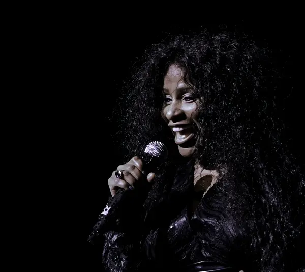 Chaka Khan performs at the Kravis Center.