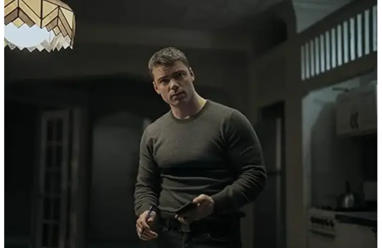 Peter Sutherland (Gabriel Basso) in "The Night Agent," COURTESY OF NETFLIX - © 2026 Netflix, Inc. Exhibit A, MiddKid Productions, Project X Entertainment, and Sony Pictures Television.