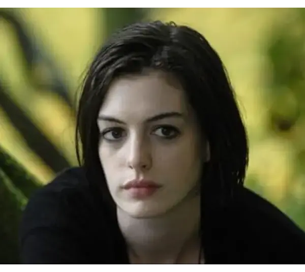 Anne Hathaway Headlines True-Crime Drama Fear Not, Coming to Paramount+